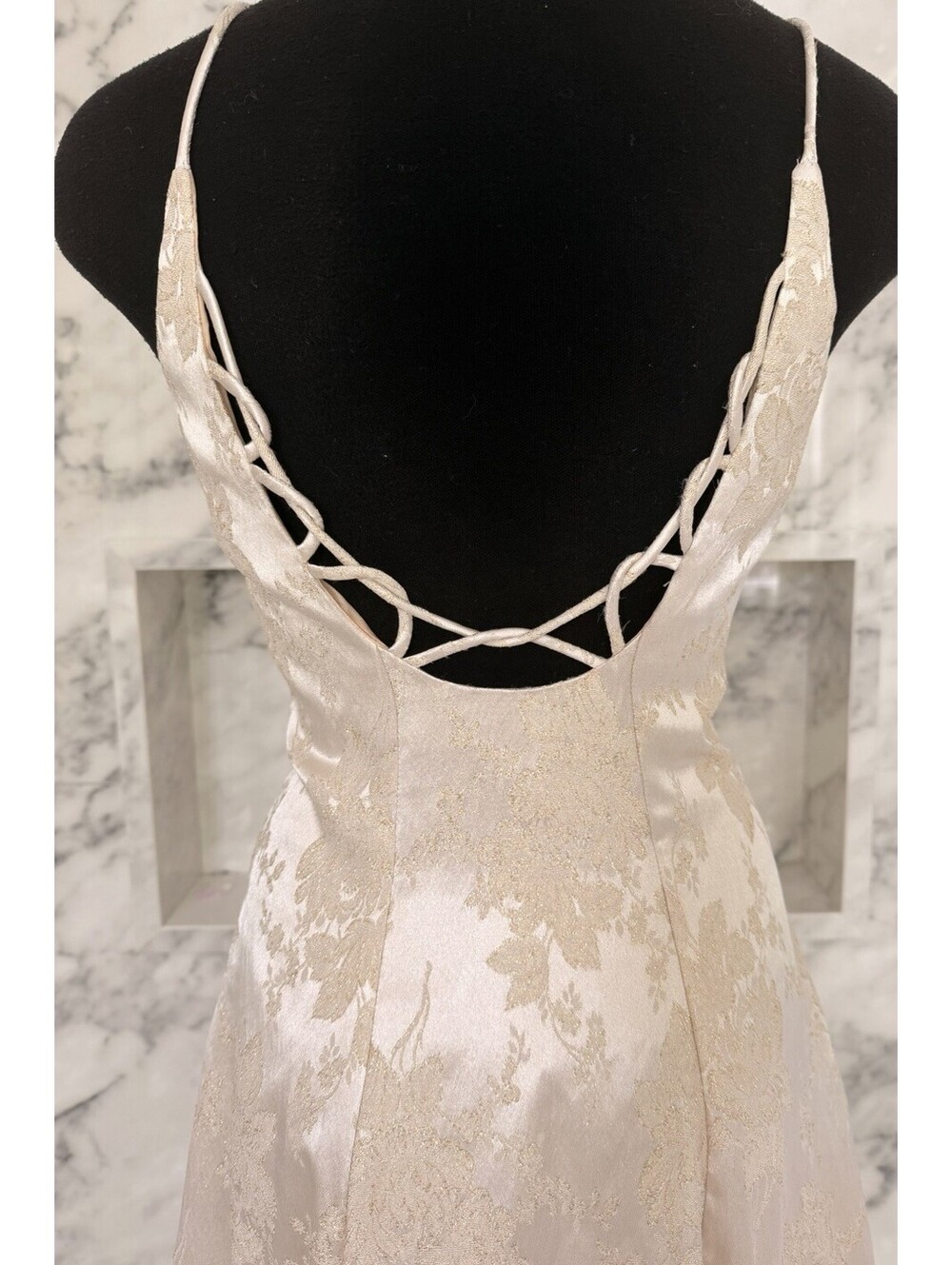 Vintage Dollar Ivory Gold Brocade Formal Dress Shawl Prom Wedding Gown Large USA - Picture 2 of 9